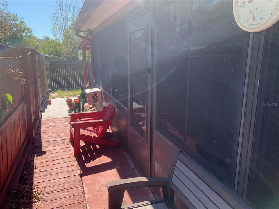 Activo con contrato: $139,900 (3 camas, 3 baños, 1640 Pies cuadrados)