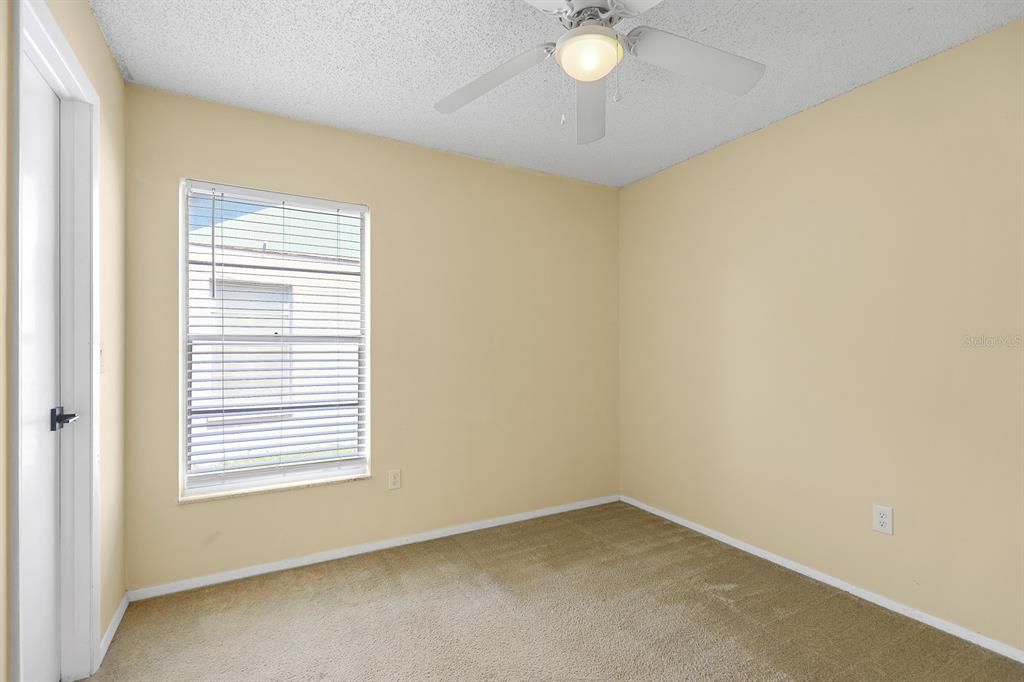 Active With Contract: $365,000 (3 beds, 2 baths, 1729 Square Feet)