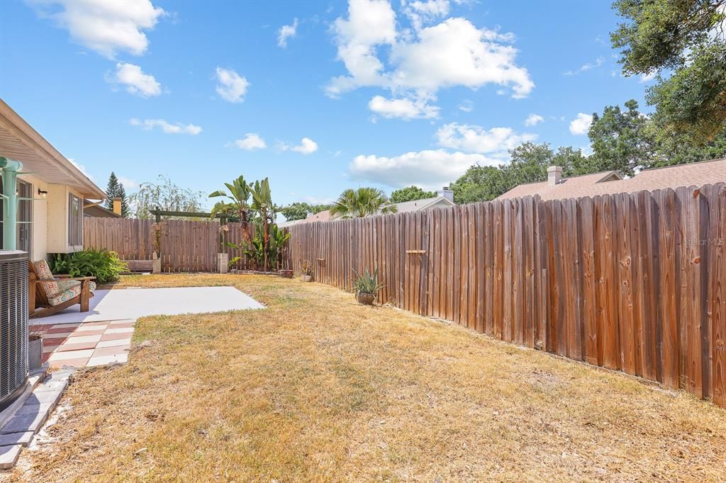 Active With Contract: $365,000 (3 beds, 2 baths, 1729 Square Feet)