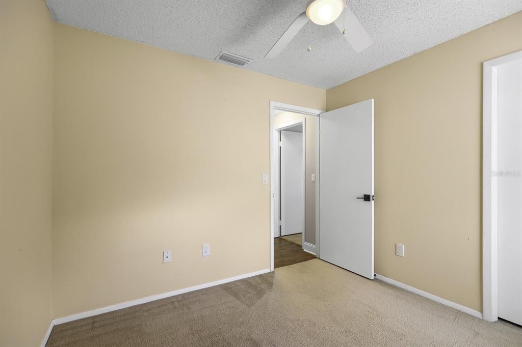 Active With Contract: $365,000 (3 beds, 2 baths, 1729 Square Feet)