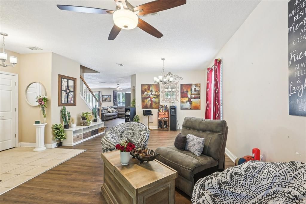 For Sale: $498,900 (5 beds, 4 baths, 3129 Square Feet)