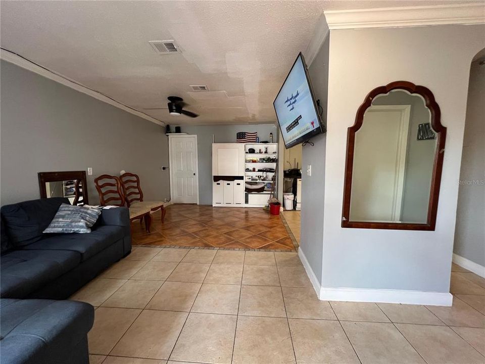 待售: $319,900 (3 贝兹, 3 浴室, 1803 平方英尺)