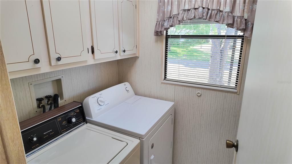 Activo con contrato: $153,500 (2 camas, 2 baños, 1248 Pies cuadrados)