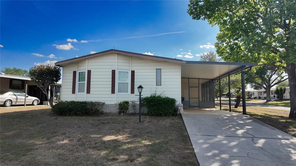 Activo con contrato: $153,500 (2 camas, 2 baños, 1248 Pies cuadrados)