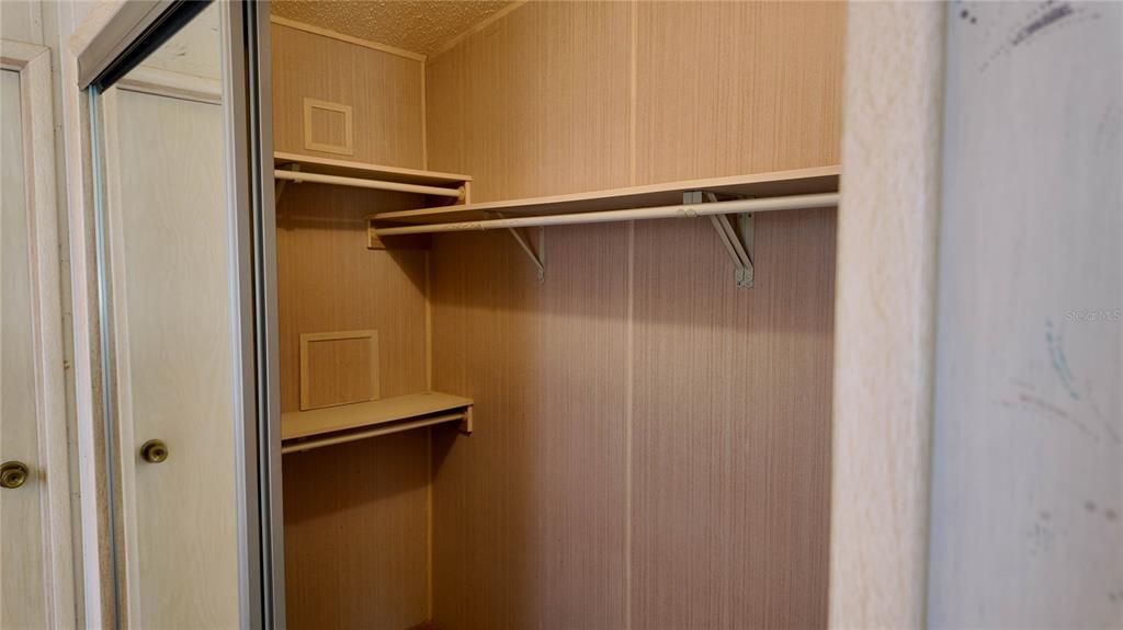 Activo con contrato: $153,500 (2 camas, 2 baños, 1248 Pies cuadrados)