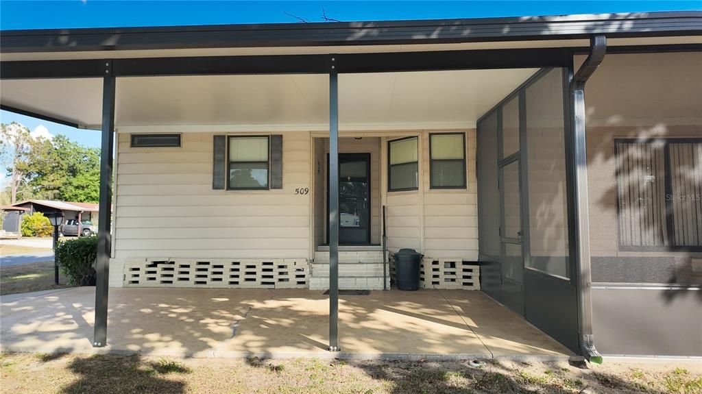 Activo con contrato: $153,500 (2 camas, 2 baños, 1248 Pies cuadrados)