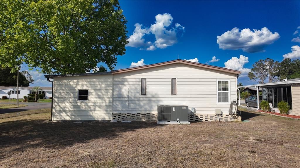 Activo con contrato: $153,500 (2 camas, 2 baños, 1248 Pies cuadrados)