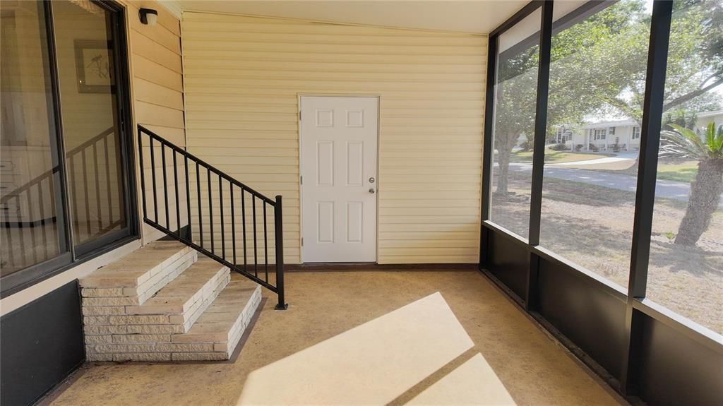 Activo con contrato: $153,500 (2 camas, 2 baños, 1248 Pies cuadrados)