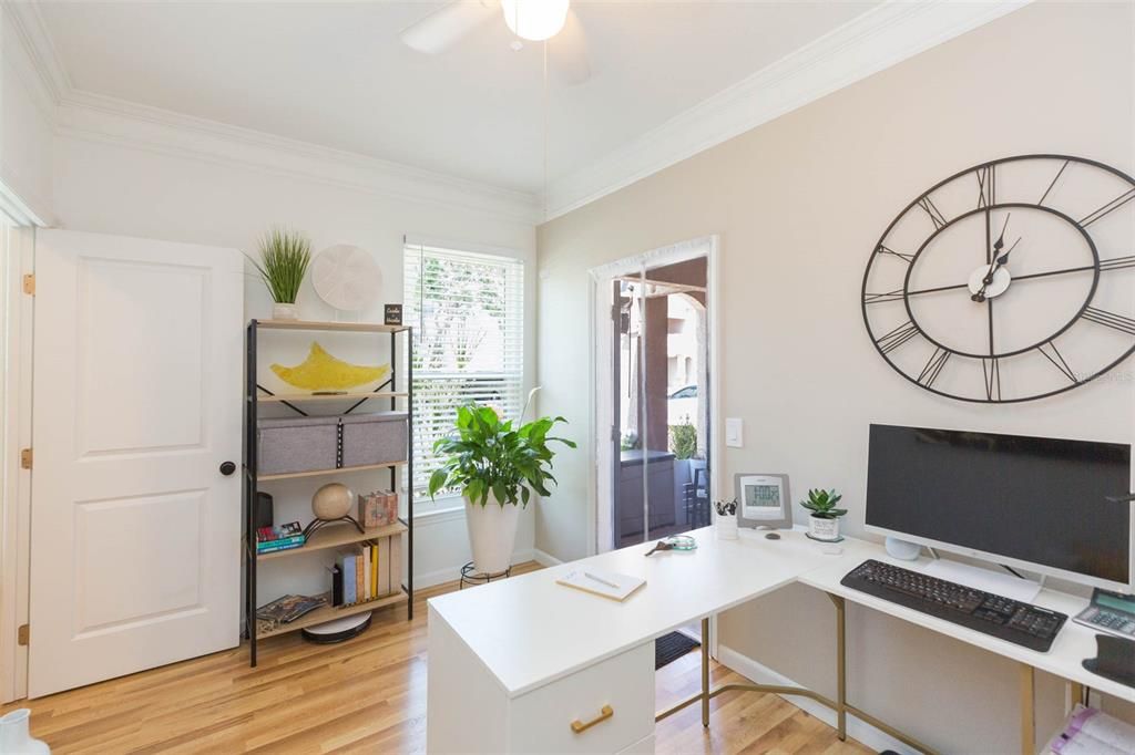 For Sale: $148,000 (1 beds, 1 baths, 830 Square Feet)