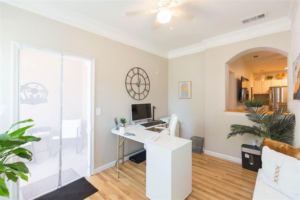 For Sale: $148,000 (1 beds, 1 baths, 830 Square Feet)