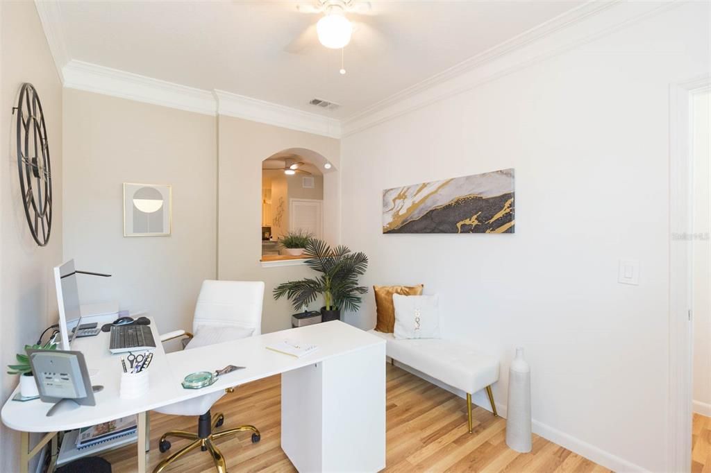 For Sale: $148,000 (1 beds, 1 baths, 830 Square Feet)