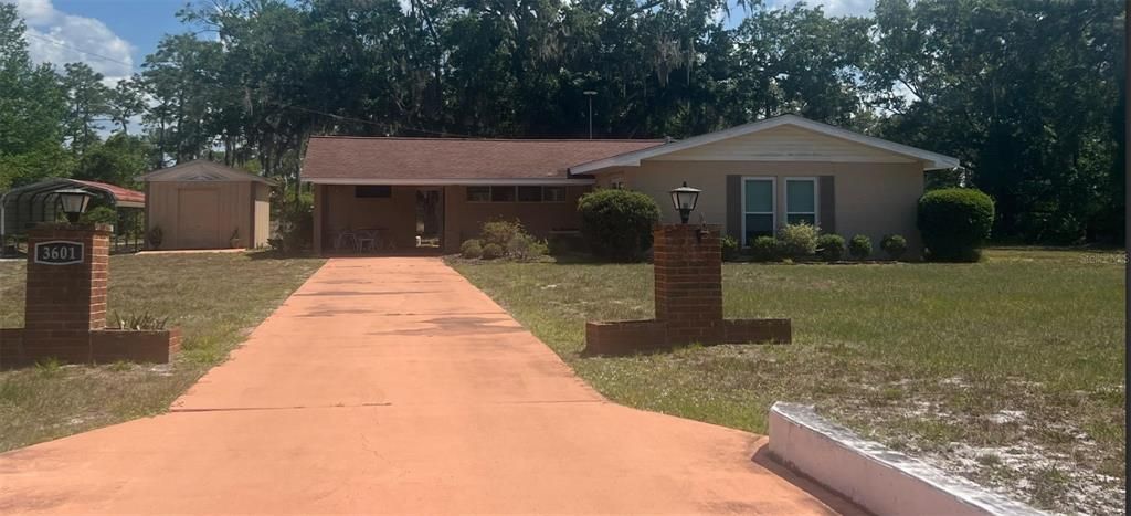 Recently Sold: $160,000 (2 beds, 2 baths, 1100 Square Feet)