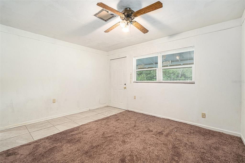 Active With Contract: $99,000 (3 beds, 1 baths, 816 Square Feet)