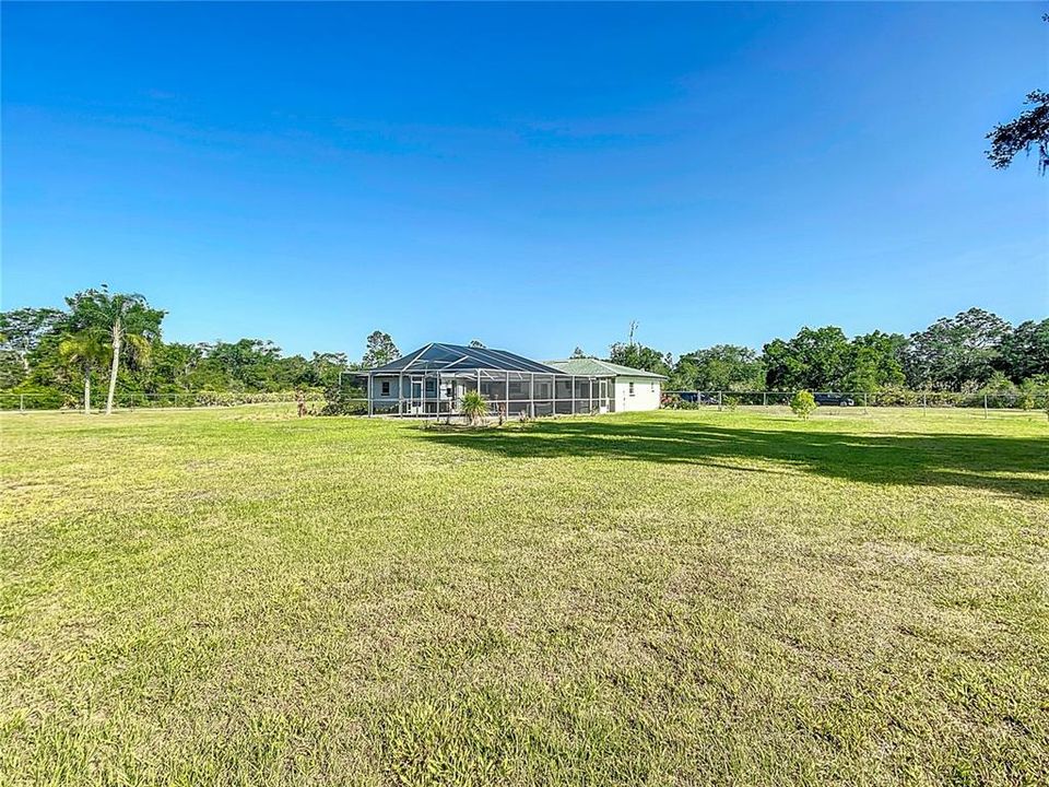 На продажу: $369,900 (3 спален, 2 ванн, 1764 Квадратных фут)