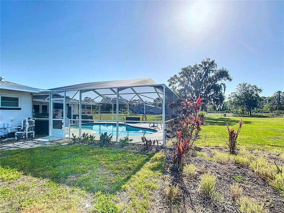 На продажу: $369,900 (3 спален, 2 ванн, 1764 Квадратных фут)