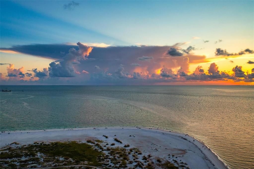 Activo con contrato: $919,000 (2 camas, 0 baños, 1200 Pies cuadrados)