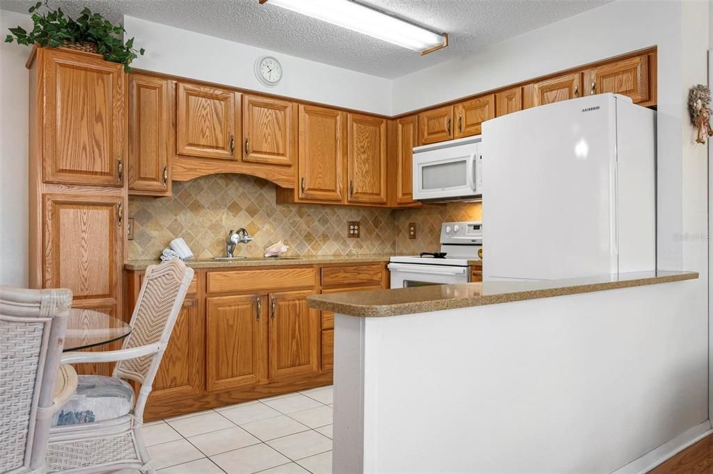 Activo con contrato: $919,000 (2 camas, 0 baños, 1200 Pies cuadrados)