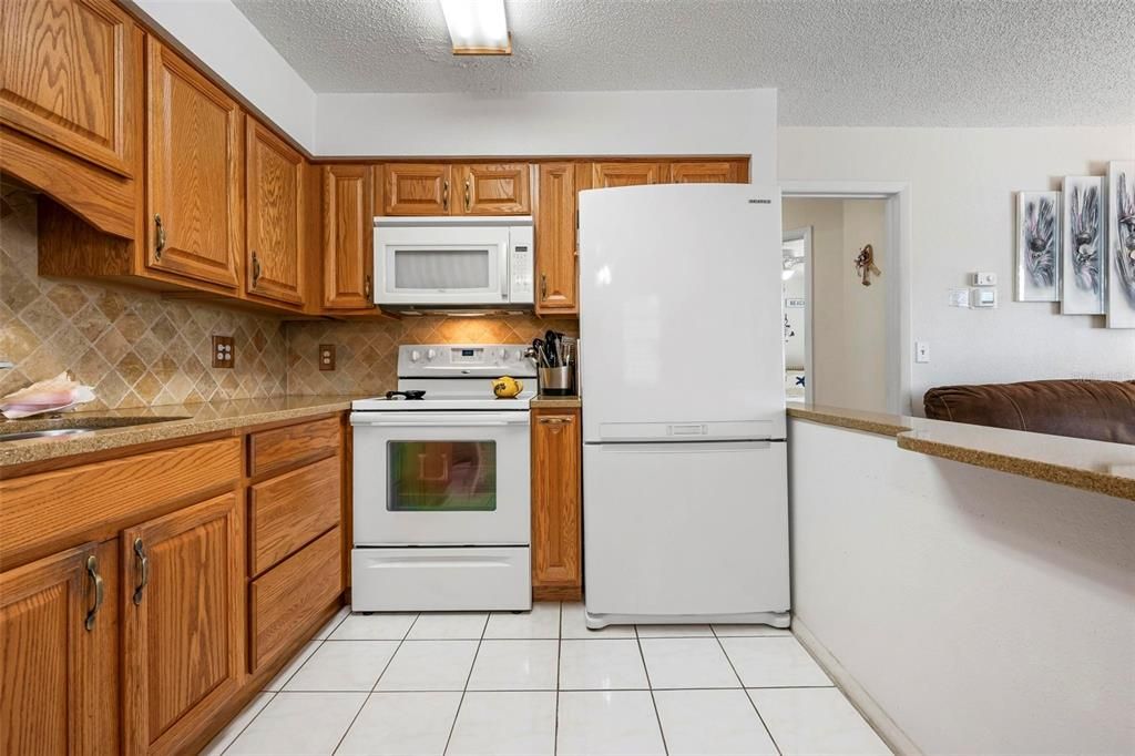 Activo con contrato: $919,000 (2 camas, 0 baños, 1200 Pies cuadrados)