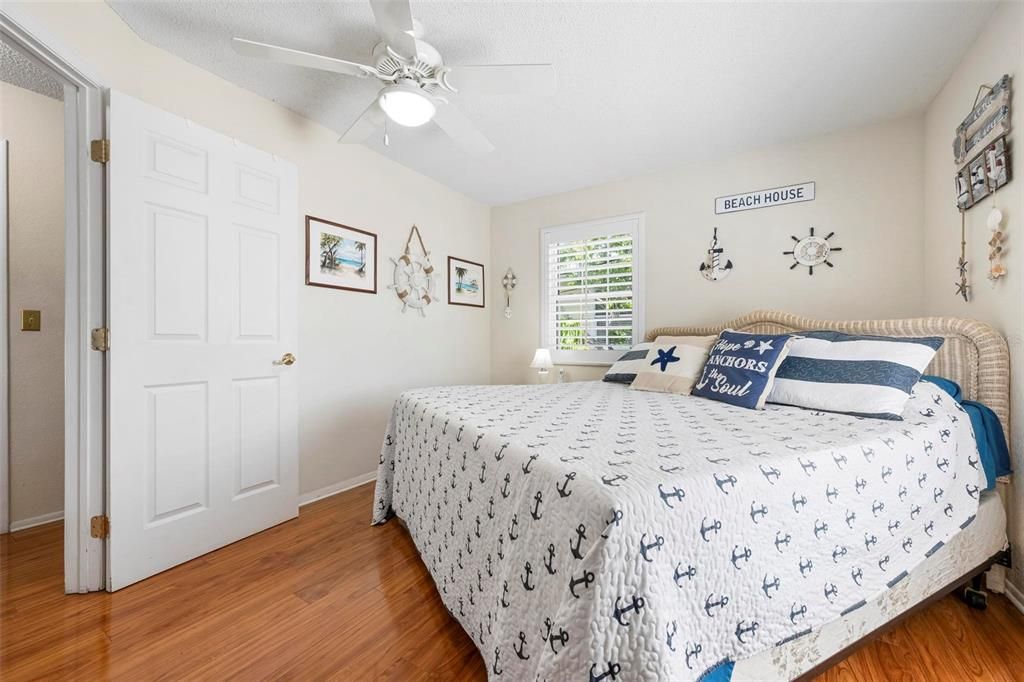 Activo con contrato: $919,000 (2 camas, 0 baños, 1200 Pies cuadrados)