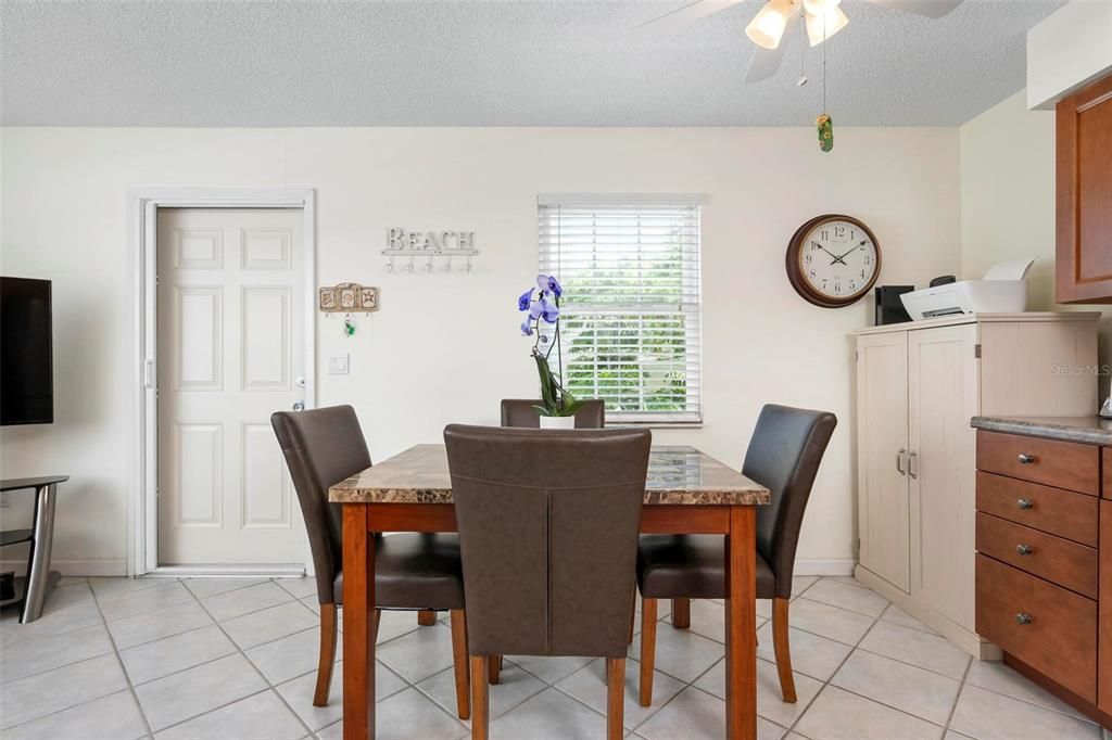 Activo con contrato: $919,000 (2 camas, 0 baños, 1200 Pies cuadrados)