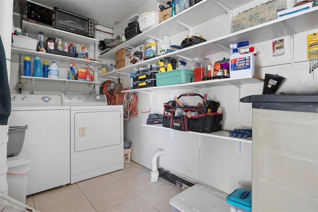 Activo con contrato: $919,000 (2 camas, 0 baños, 1200 Pies cuadrados)