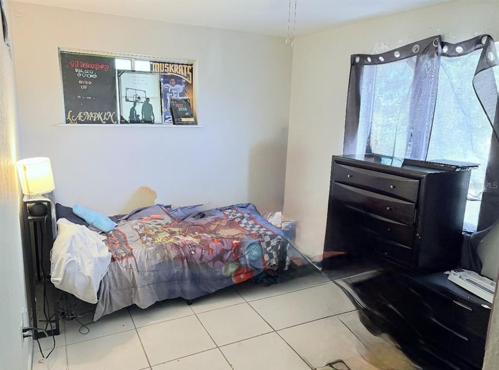 En Venta: $233,000 (3 camas, 2 baños, 1308 Pies cuadrados)