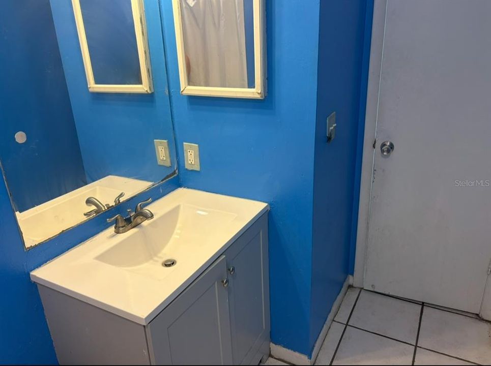 En Venta: $233,000 (3 camas, 2 baños, 1308 Pies cuadrados)