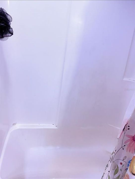 En Venta: $233,000 (3 camas, 2 baños, 1308 Pies cuadrados)