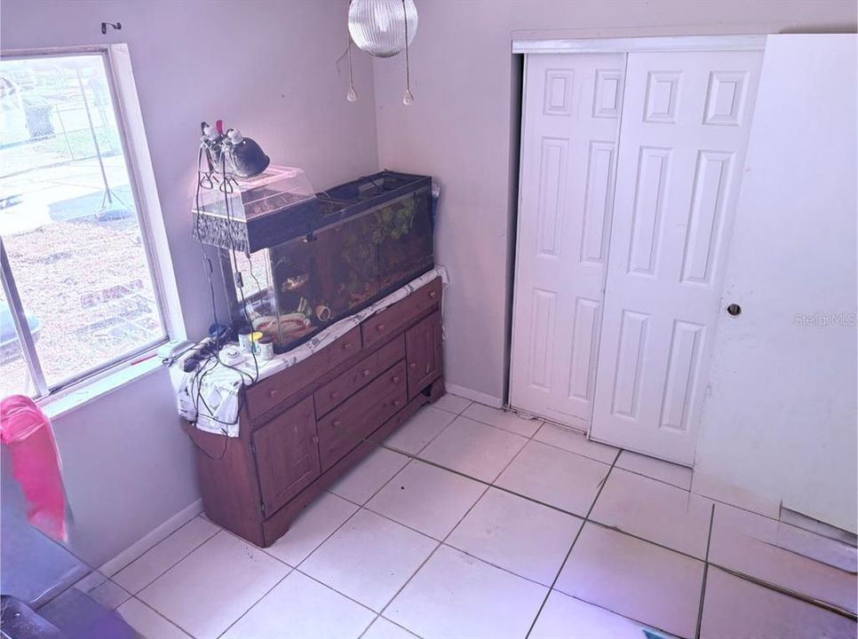 En Venta: $233,000 (3 camas, 2 baños, 1308 Pies cuadrados)