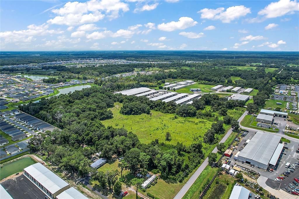 На продажу: $4,800,000 (18.00 acres)