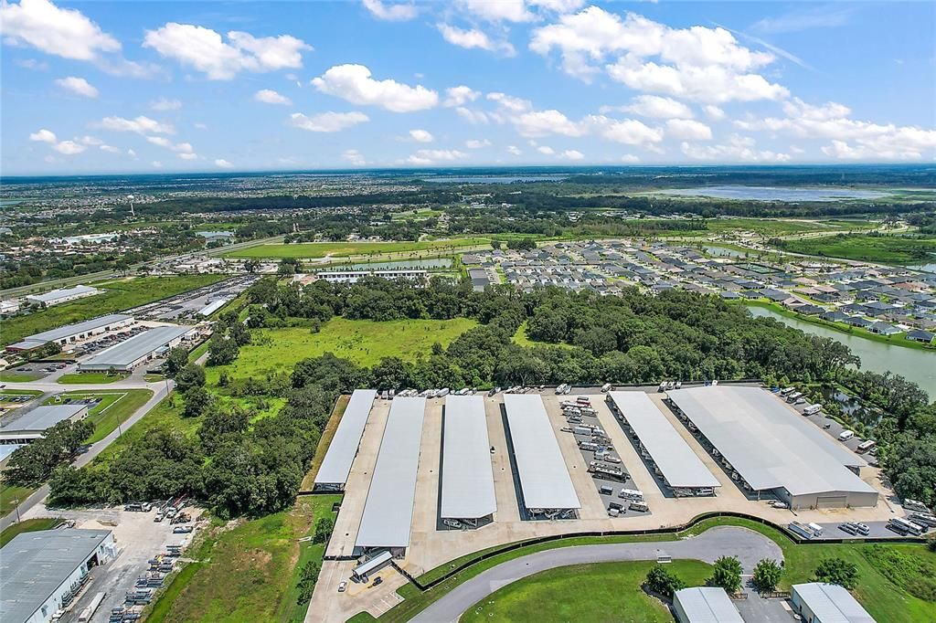 На продажу: $4,800,000 (18.00 acres)