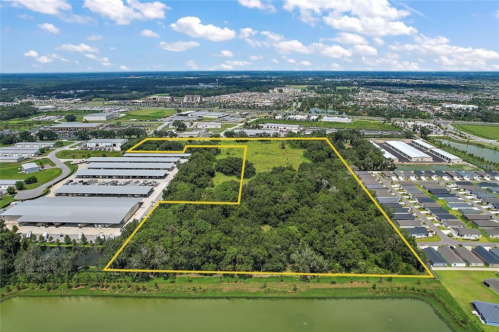 На продажу: $4,800,000 (18.00 acres)