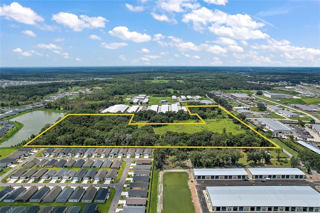 На продажу: $4,800,000 (18.00 acres)