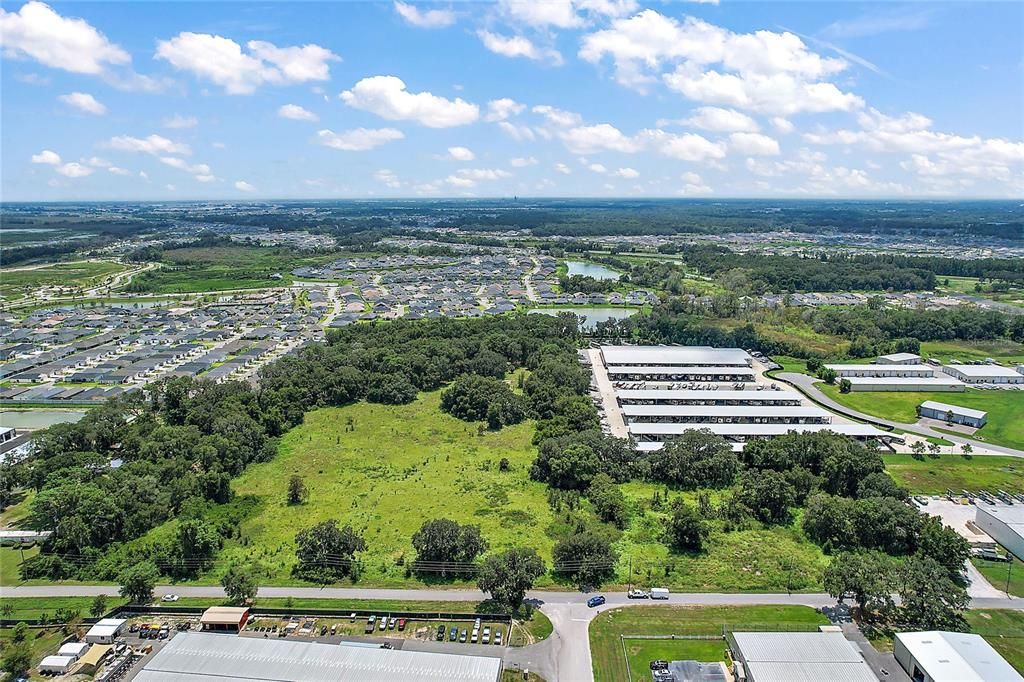 На продажу: $4,800,000 (18.00 acres)