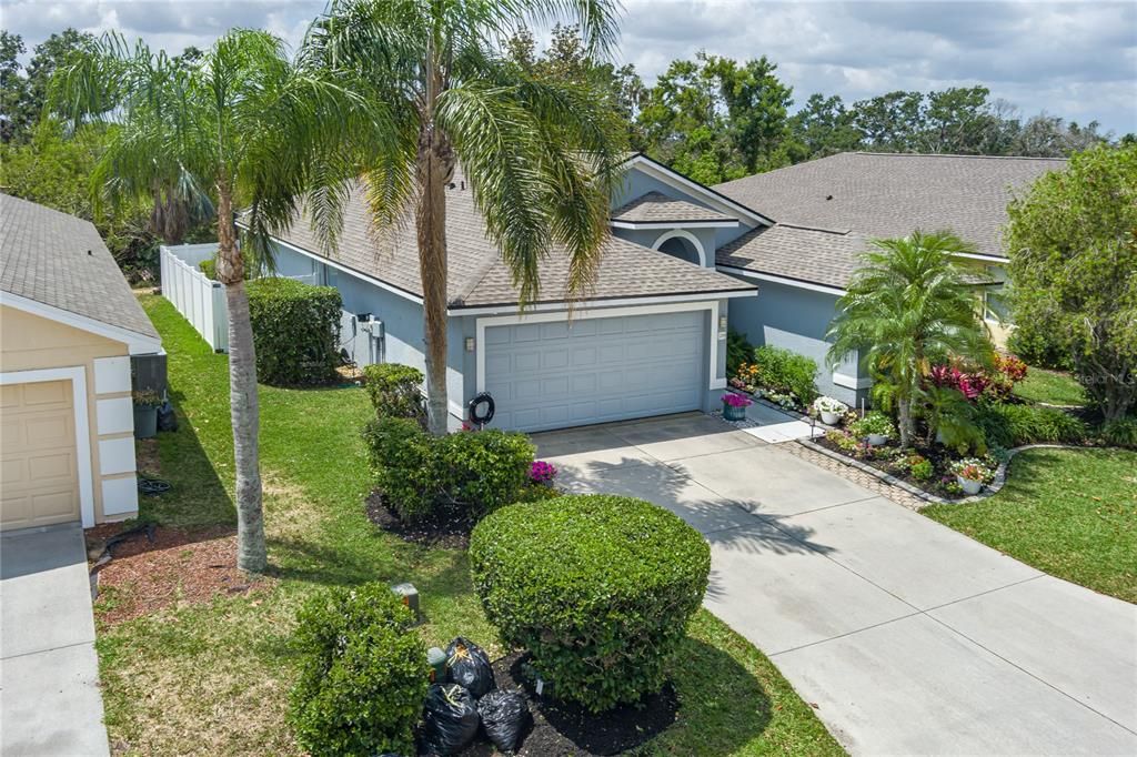 For Sale: $413,500 (3 beds, 2 baths, 1713 Square Feet)