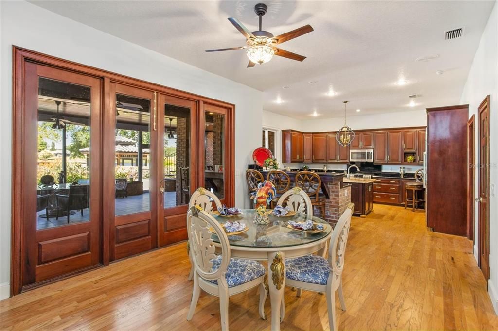 待售: $2,995,000 (6 贝兹, 5 浴室, 6819 平方英尺)