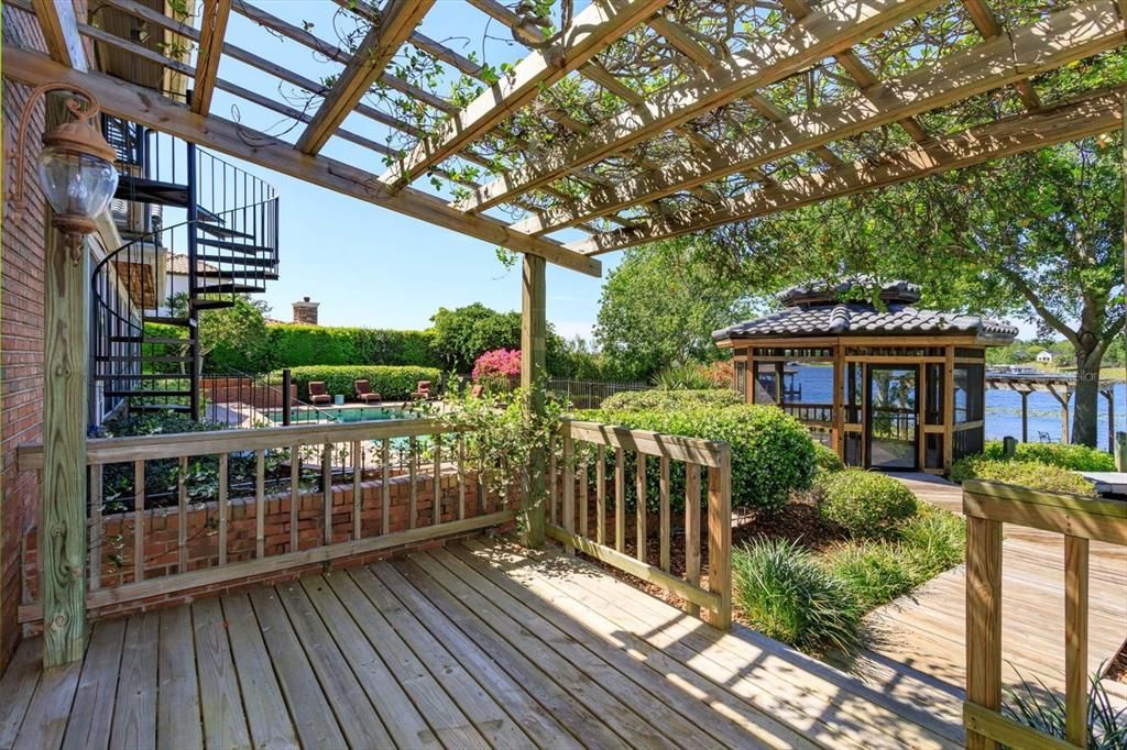 待售: $2,995,000 (6 贝兹, 5 浴室, 6819 平方英尺)