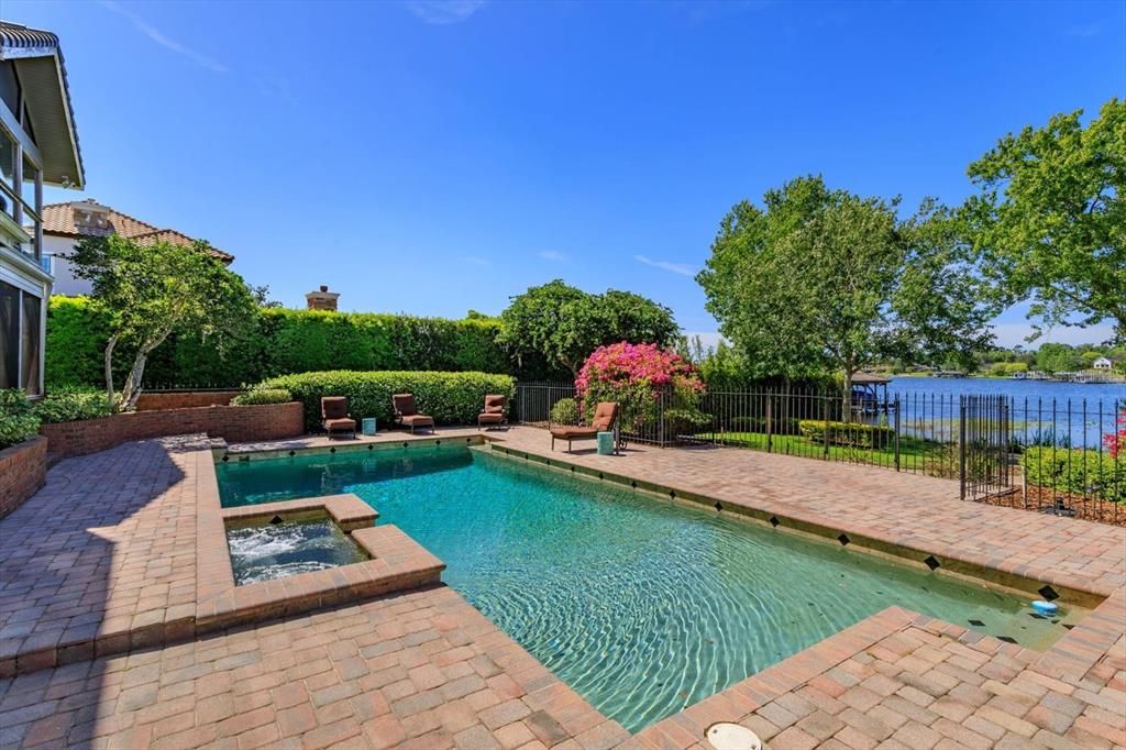 待售: $2,995,000 (6 贝兹, 5 浴室, 6819 平方英尺)