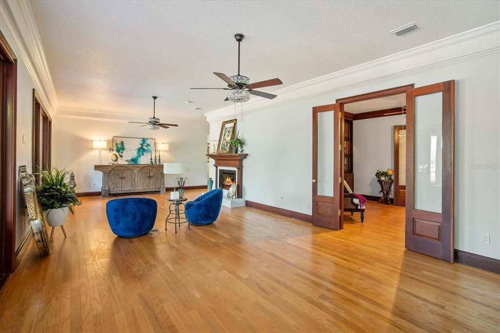 待售: $2,995,000 (6 贝兹, 5 浴室, 6819 平方英尺)