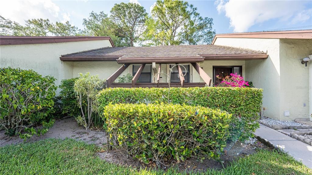 For Sale: $234,900 (2 beds, 2 baths, 1120 Square Feet)