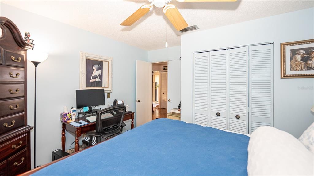 For Sale: $234,900 (2 beds, 2 baths, 1120 Square Feet)