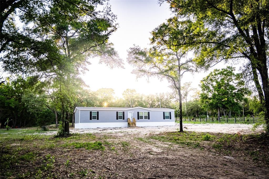 Recently Sold: $229,000 (4 beds, 2 baths, 1813 Square Feet)