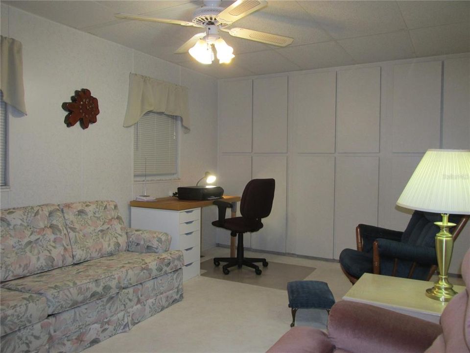 待售: $150,000 (2 贝兹, 2 浴室, 1080 平方英尺)