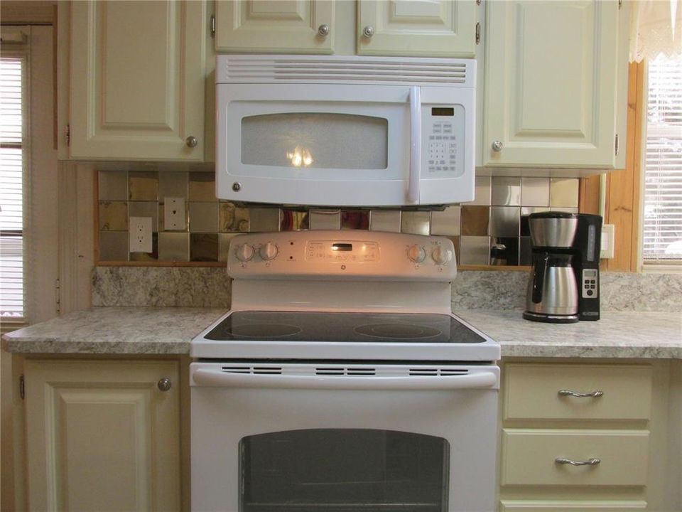 待售: $150,000 (2 贝兹, 2 浴室, 1080 平方英尺)