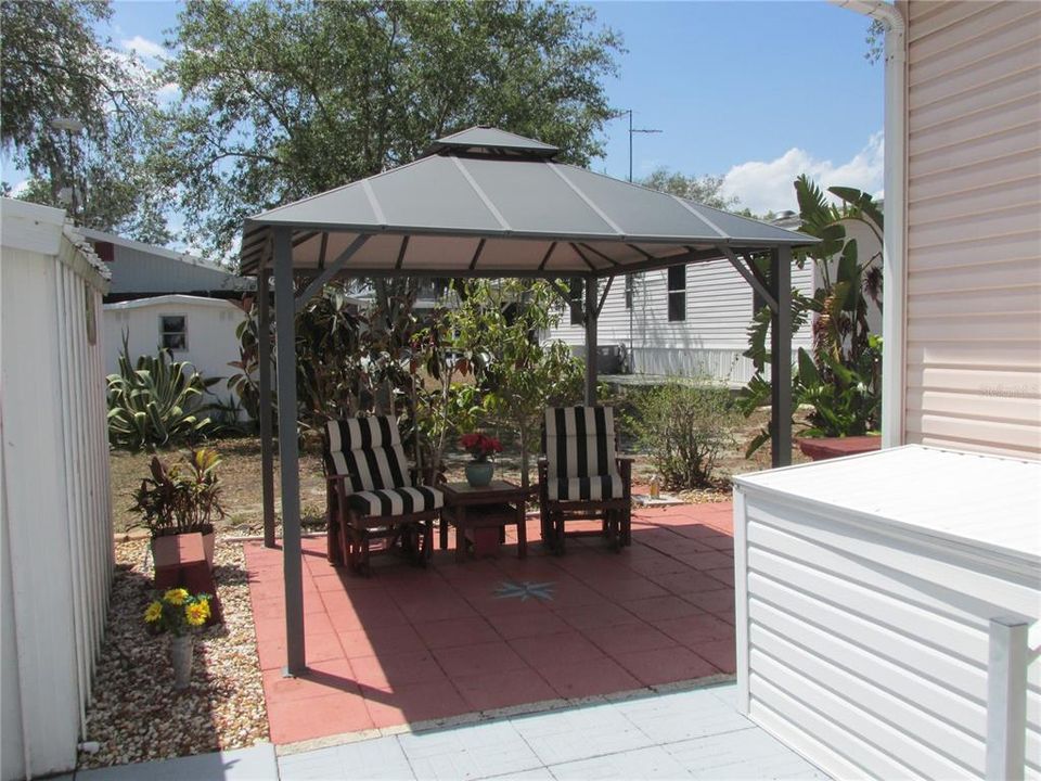 待售: $150,000 (2 贝兹, 2 浴室, 1080 平方英尺)