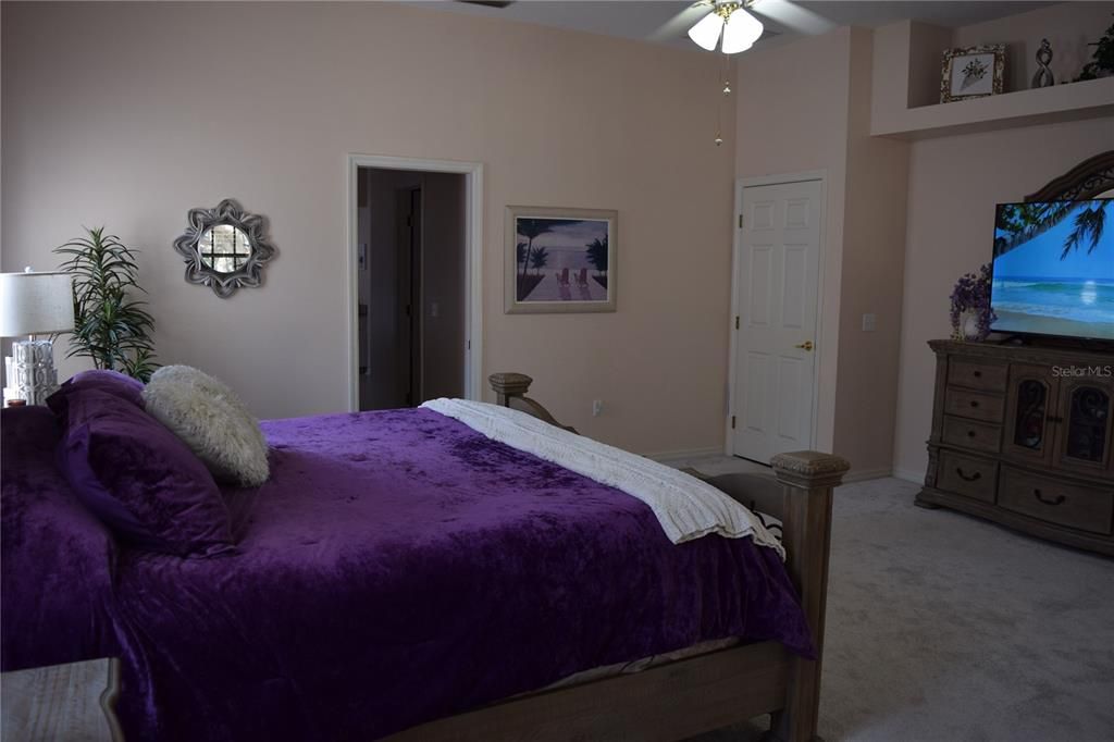 待售: $684,000 (4 贝兹, 3 浴室, 3183 平方英尺)