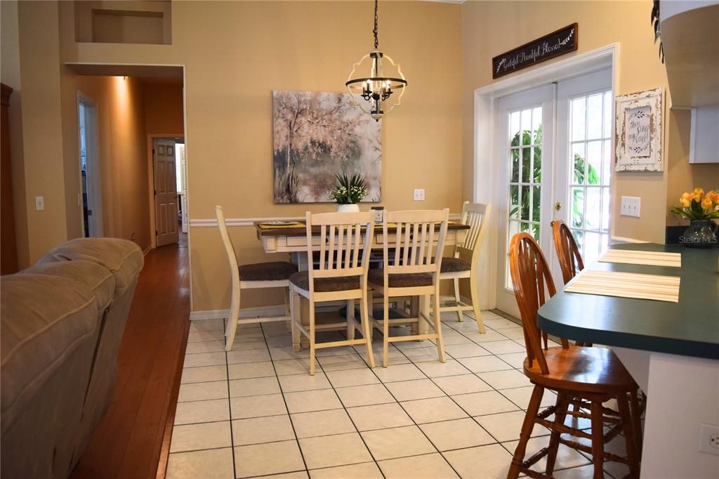 待售: $684,000 (4 贝兹, 3 浴室, 3183 平方英尺)