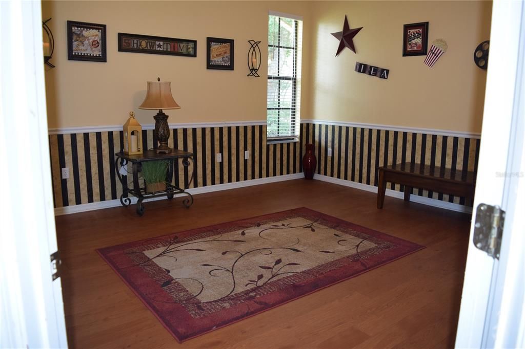 待售: $684,000 (4 贝兹, 3 浴室, 3183 平方英尺)