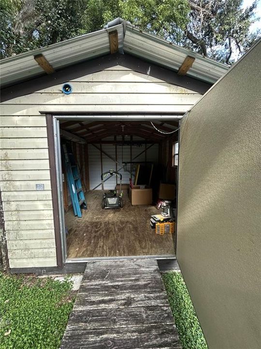 En Venta: $295,000 (3 camas, 2 baños, 1883 Pies cuadrados)