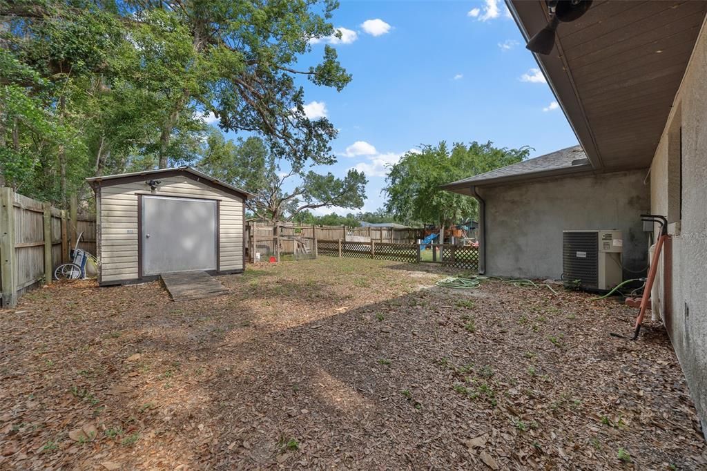 En Venta: $295,000 (3 camas, 2 baños, 1883 Pies cuadrados)